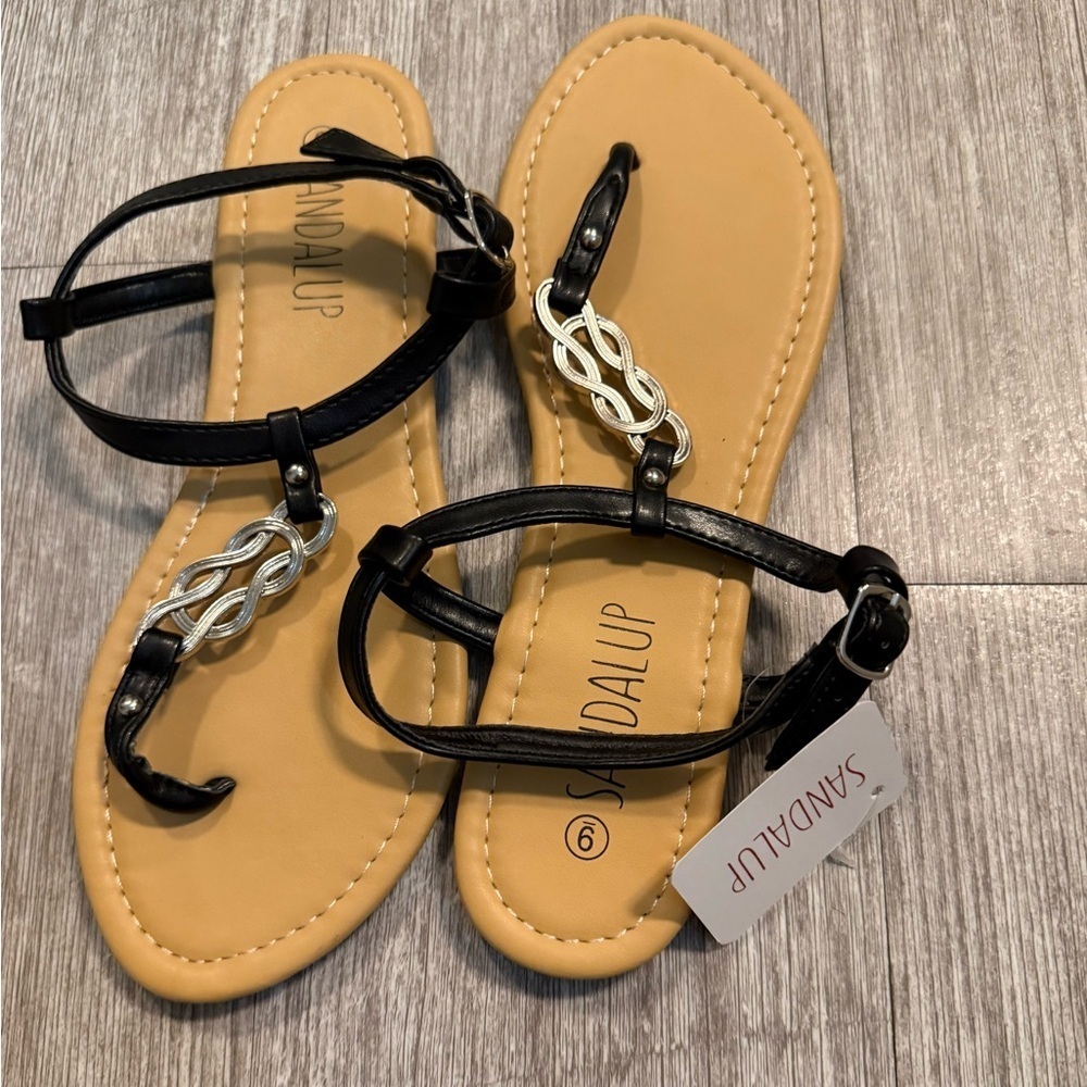 SANDALUP Thong Flat Sandals with Ring Metal and Adjustable Ankle Buckle Black - Picture 6 of 9